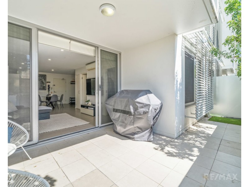 1112/6-8 Waterford Court, Bundall QLD 4217