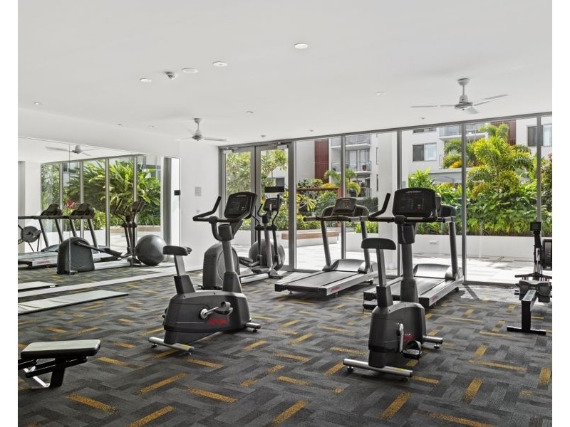 1112/6-8 Waterford Court, Bundall QLD 4217