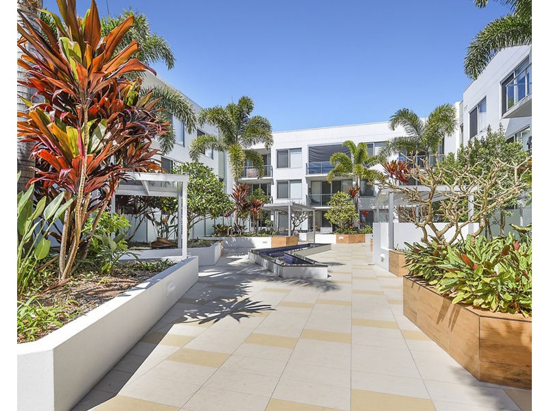 1112/6-8 Waterford Court, Bundall QLD 4217