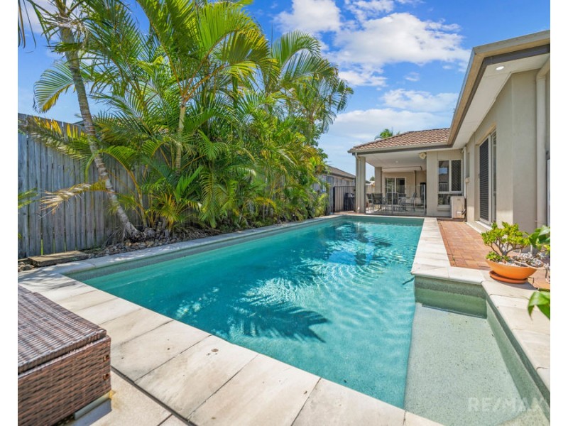 35 Highcrest Circuit, Molendinar QLD 4214