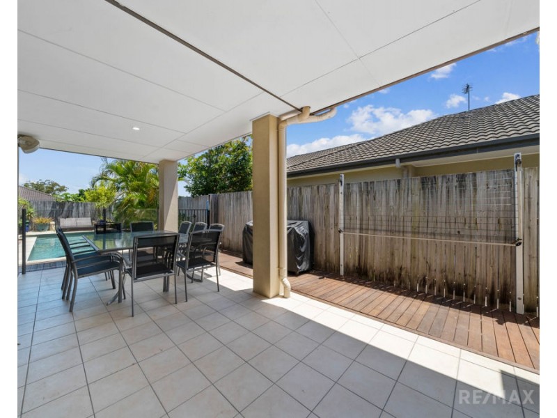 35 Highcrest Circuit, Molendinar QLD 4214