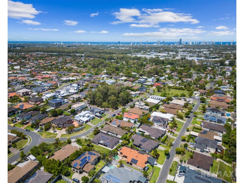 35 Highcrest Circuit, Molendinar QLD 4214