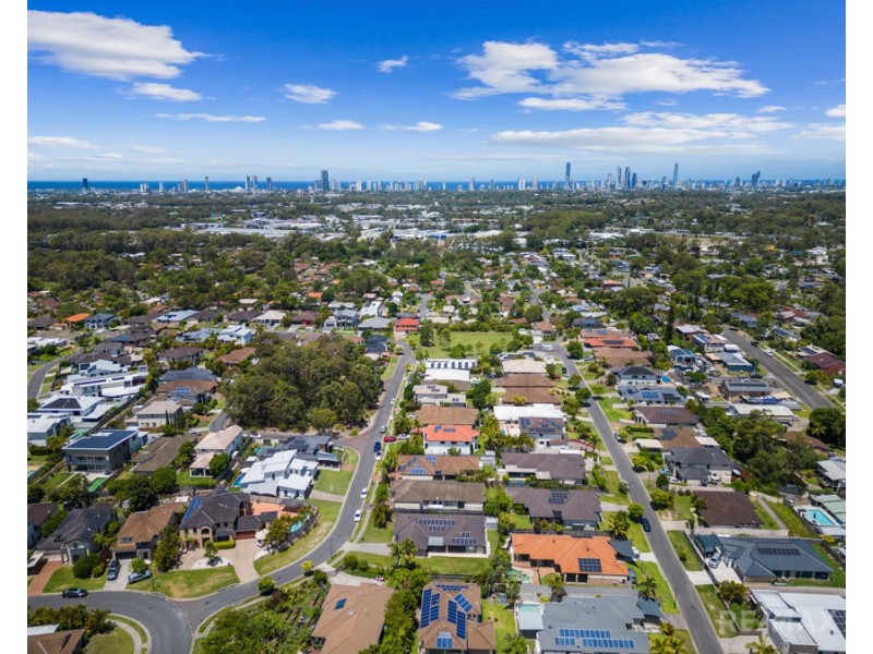 35 Highcrest Circuit, Molendinar QLD 4214