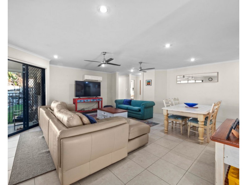 59 Highcrest Circuit, Molendinar QLD 4214