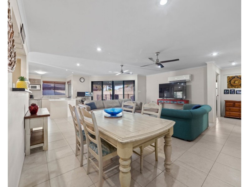 59 Highcrest Circuit, Molendinar QLD 4214