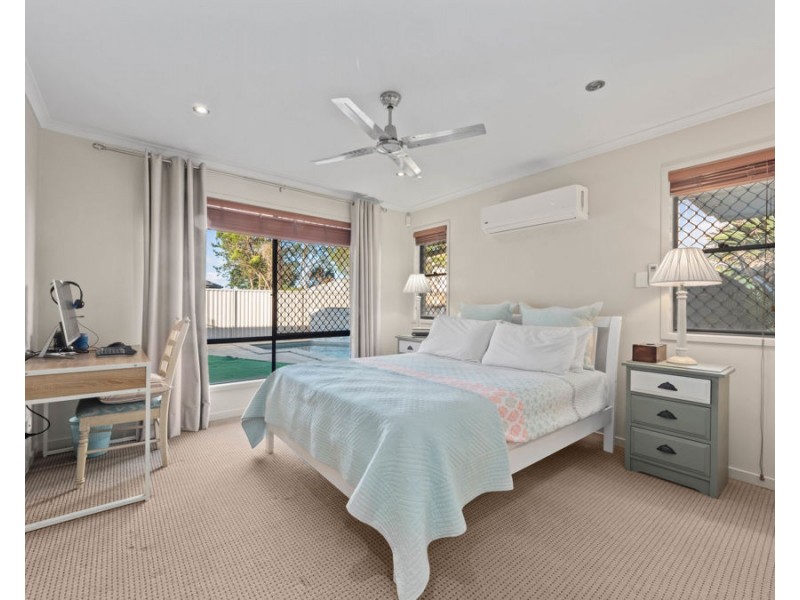 59 Highcrest Circuit, Molendinar QLD 4214