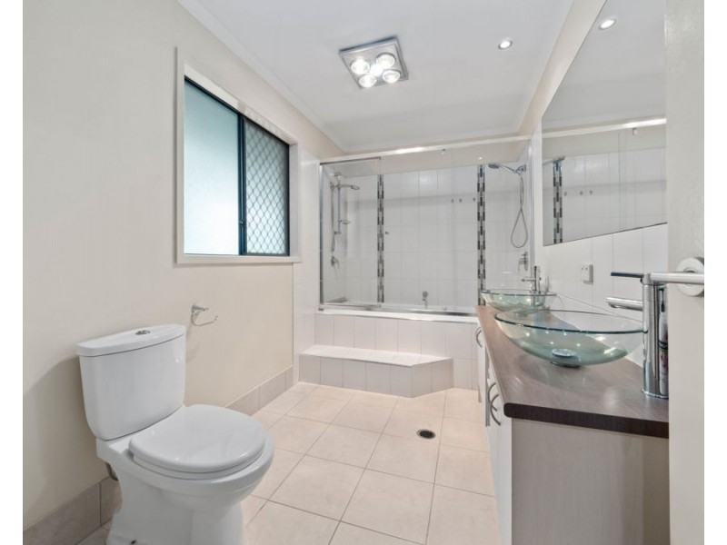 59 Highcrest Circuit, Molendinar QLD 4214