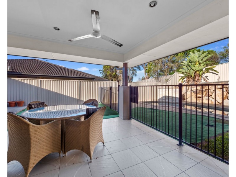 59 Highcrest Circuit, Molendinar QLD 4214