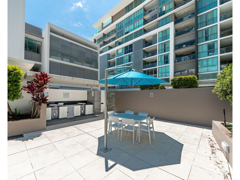 2222/33 T E Peters Drive, Broadbeach QLD 4218