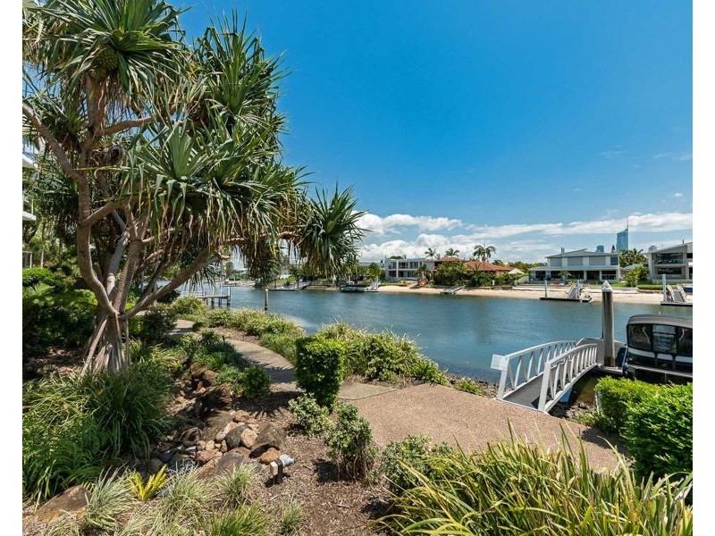 2222/33 T E Peters Drive, Broadbeach QLD 4218