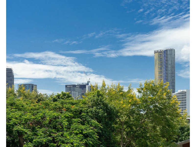 2222/33 T E Peters Drive, Broadbeach QLD 4218