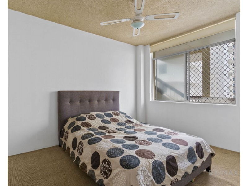 35/64 Esplanade, Surfers Paradise QLD 4217