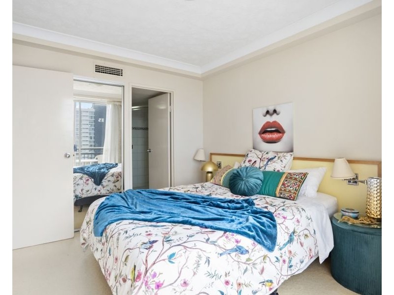 1001/2988 Surfers Paradise Boulevard, Surfers Paradise QLD 4217