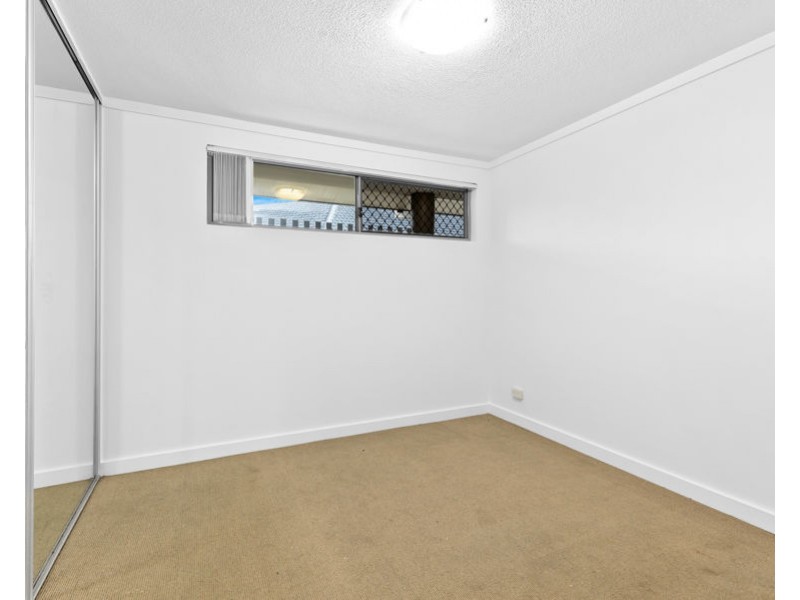 24/148 High Street, Southport QLD 4215