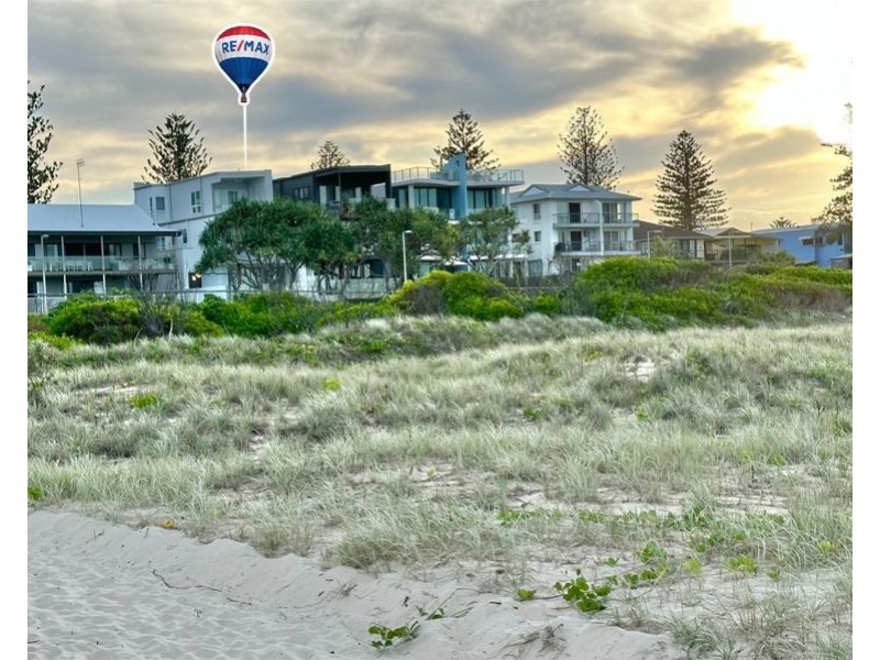 237B Golden Four Drive, Bilinga QLD 4225