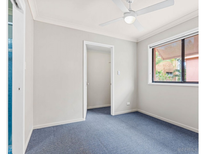 1/175 Surf Parade, Broadbeach QLD 4218