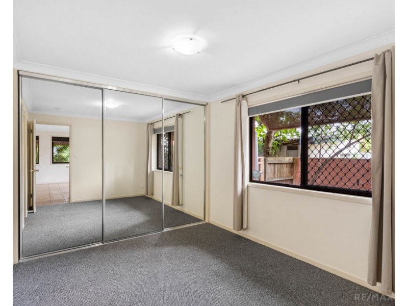 2/175 Surf Parade, Broadbeach QLD 4218