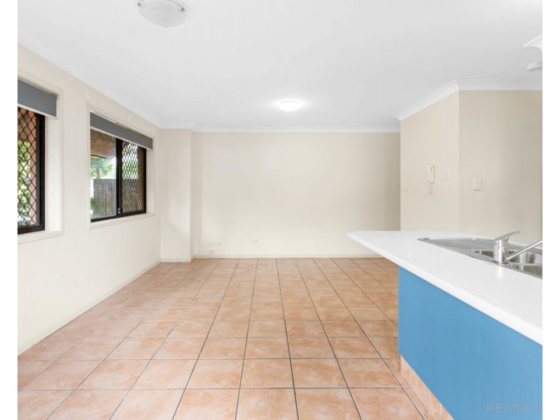 2/175 Surf Parade, Broadbeach QLD 4218