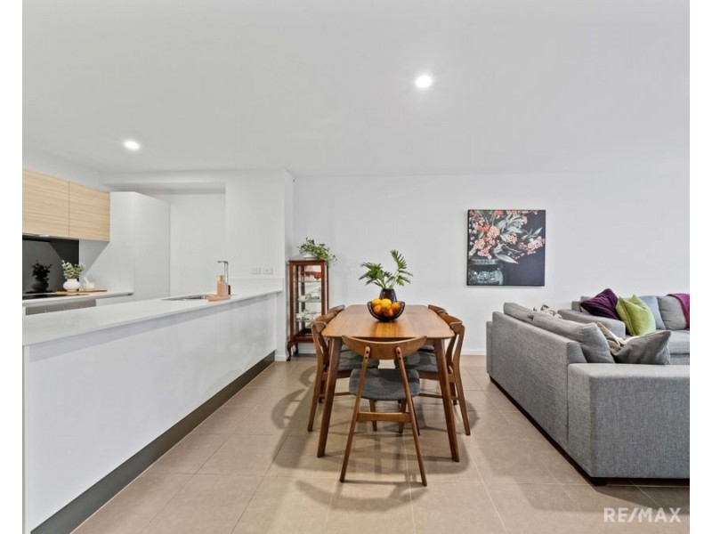 3105/1-7 Waterford Court, Bundall QLD 4217