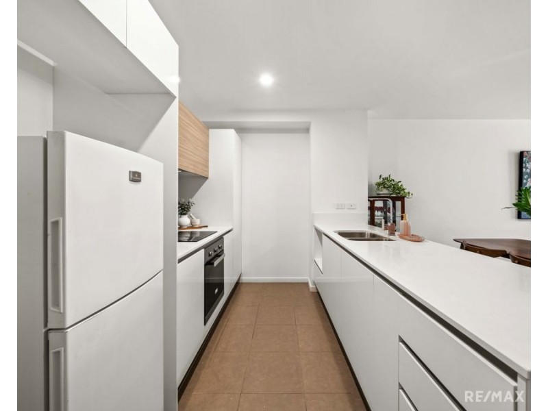 3105/1-7 Waterford Court, Bundall QLD 4217