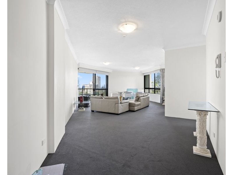 22/2890 Gold Coast Highway, Surfers Paradise QLD 4217