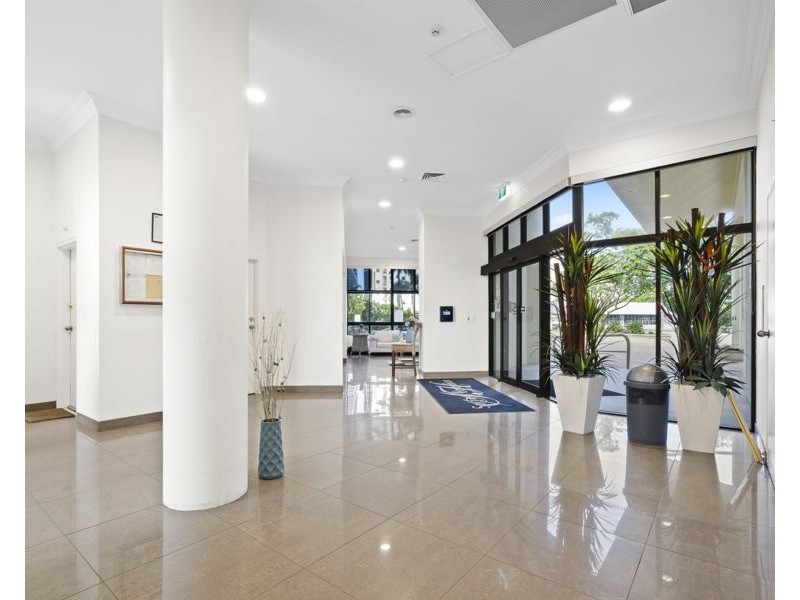 22/2890 Gold Coast Highway, Surfers Paradise QLD 4217