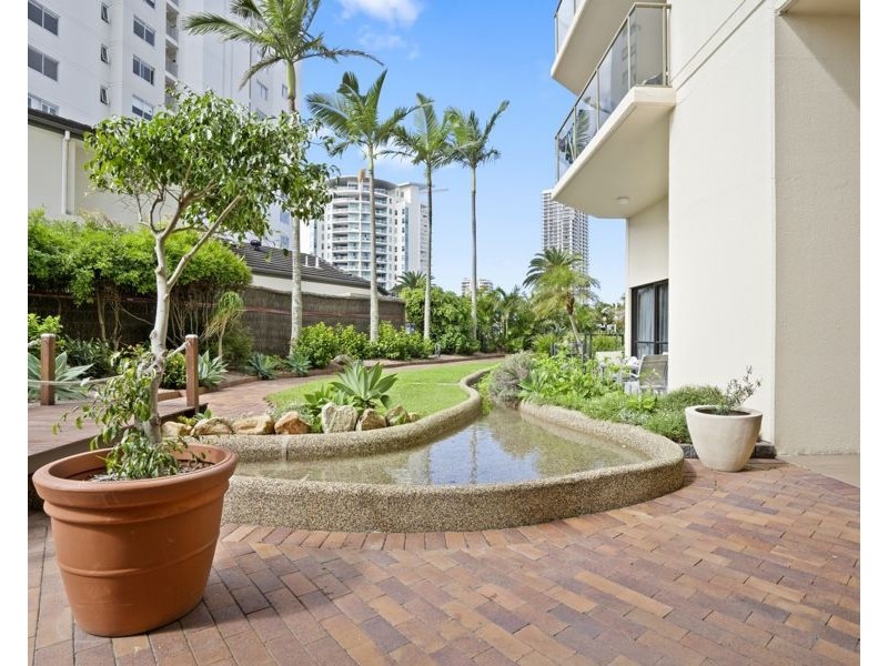 22/2890 Gold Coast Highway, Surfers Paradise QLD 4217