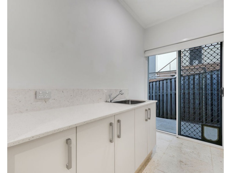 2 Curtis Court, Mudgeeraba QLD 4213
