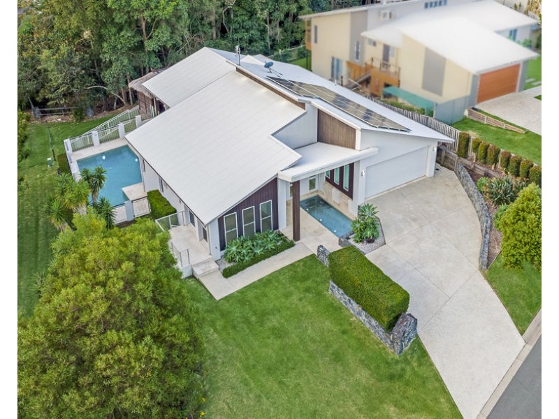 2 Curtis Court, Mudgeeraba QLD 4213