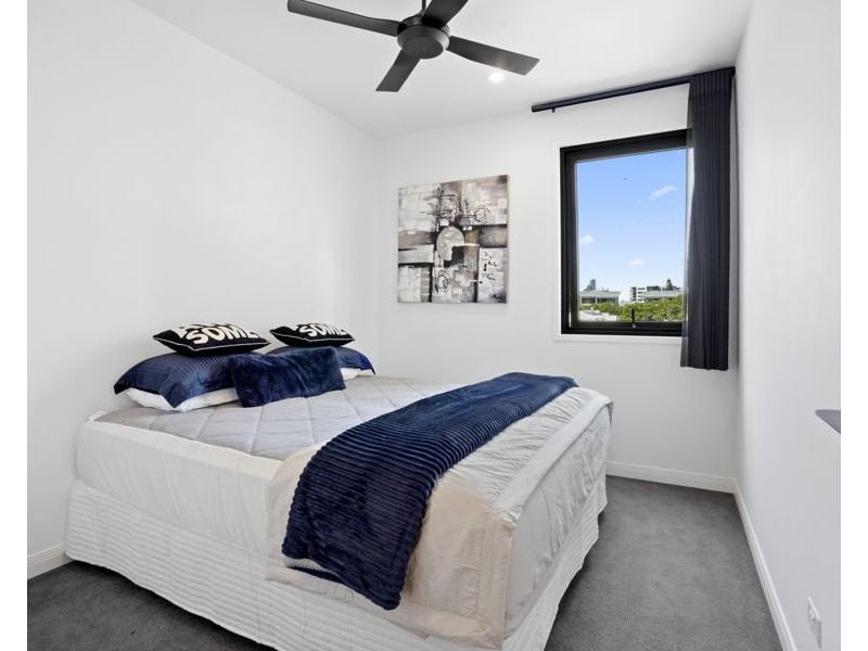 1/27 Burra Street, Surfers Paradise QLD 4217