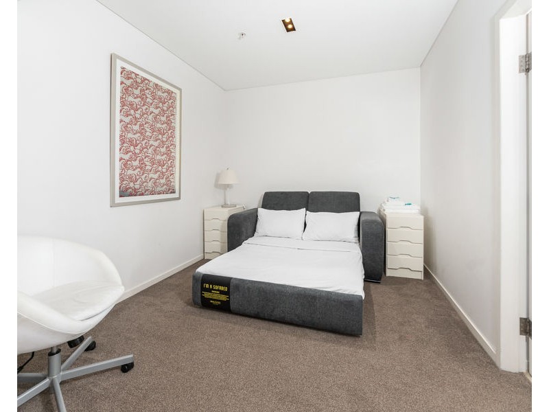 604/89 Surf Parade, Broadbeach QLD 4218