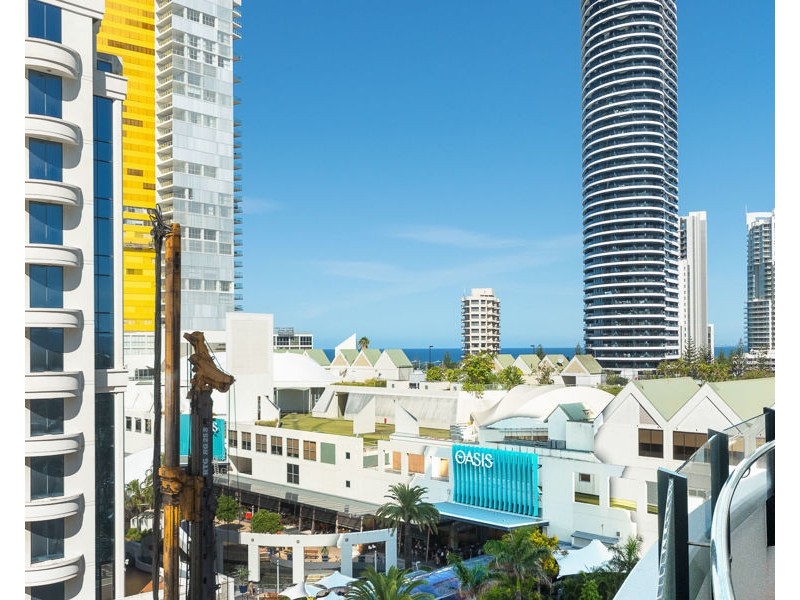 803/89 Surf Parade, Broadbeach QLD 4218