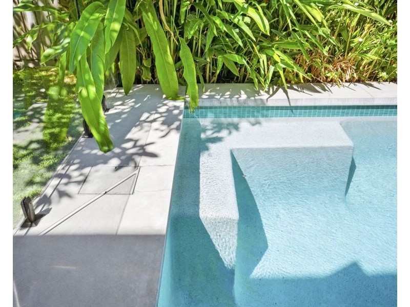 4 Elizabeth Street, Tugun QLD 4224