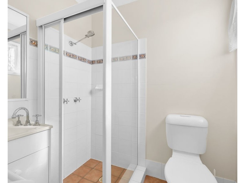 1/10 Alkira Avenue, Palm Beach QLD 4221