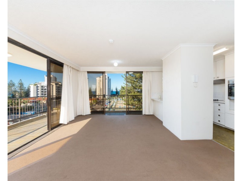20/22 Armrick Avenue, Broadbeach QLD 4218