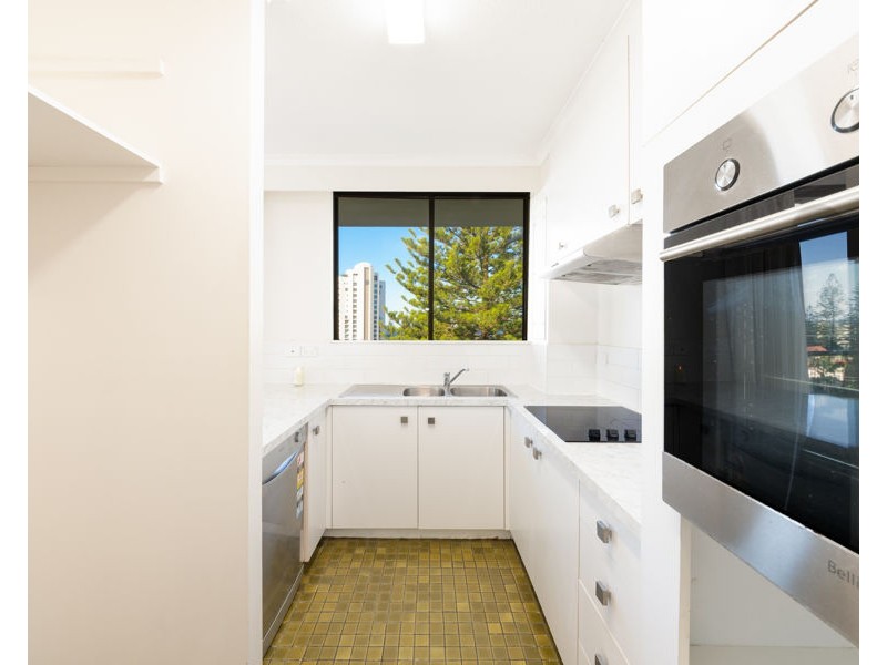 20/22 Armrick Avenue, Broadbeach QLD 4218