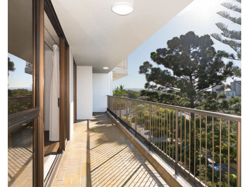 20/22 Armrick Avenue, Broadbeach QLD 4218