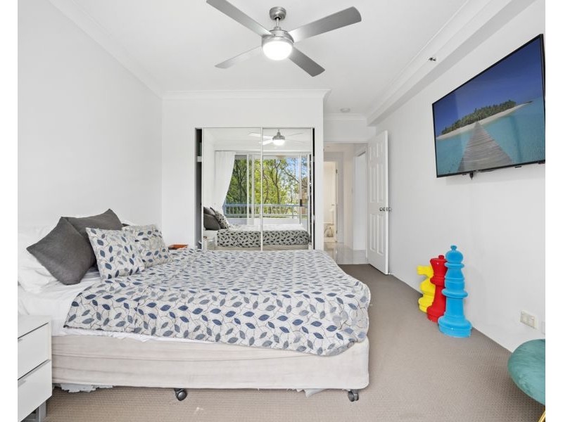 2633 Gold Coast Highway, Broadbeach QLD 4218