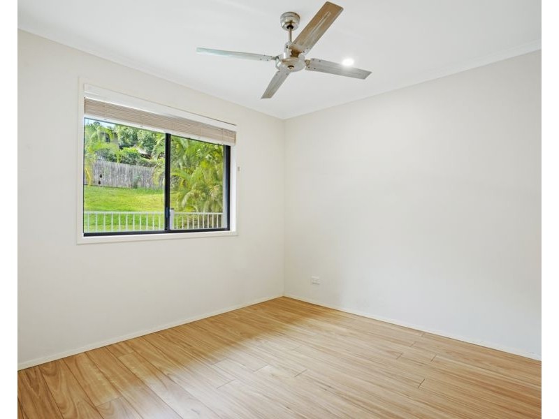 8 Cherokee Crescent, Mudgeeraba QLD 4213