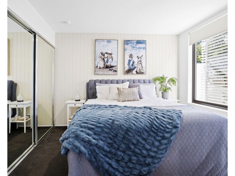 1112/6-8 Waterford Court, Bundall QLD 4217