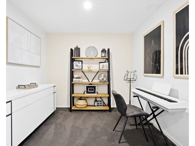 1112/6-8 Waterford Court, Bundall QLD 4217