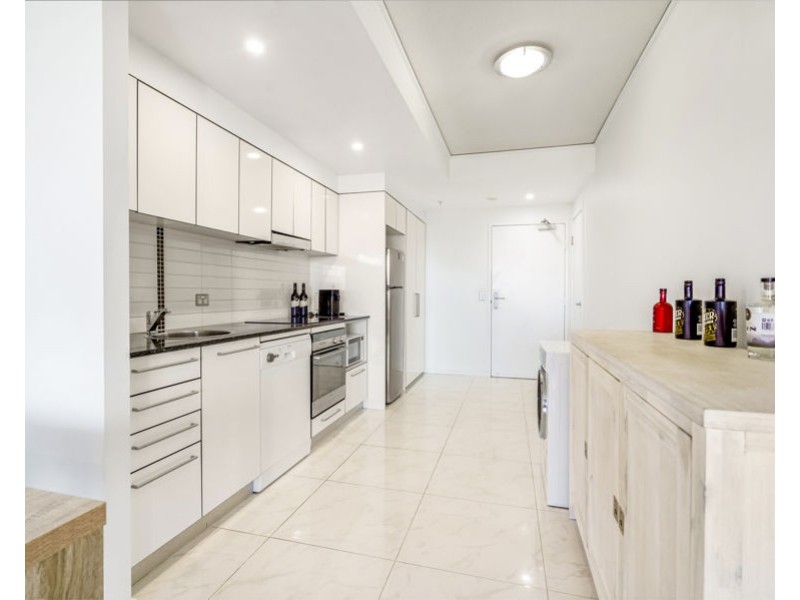 609/22 Surf Parade, Broadbeach QLD 4218