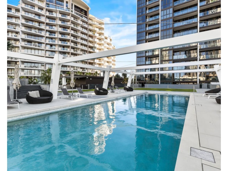 1801/2663 Gold Coast Highway, Broadbeach QLD 4218