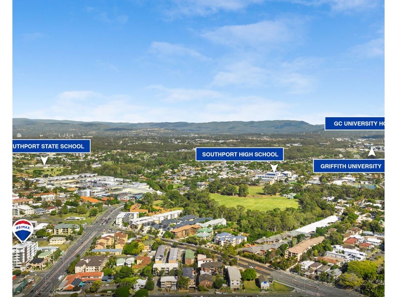 305/26-28 Gray Street, Southport QLD 4215