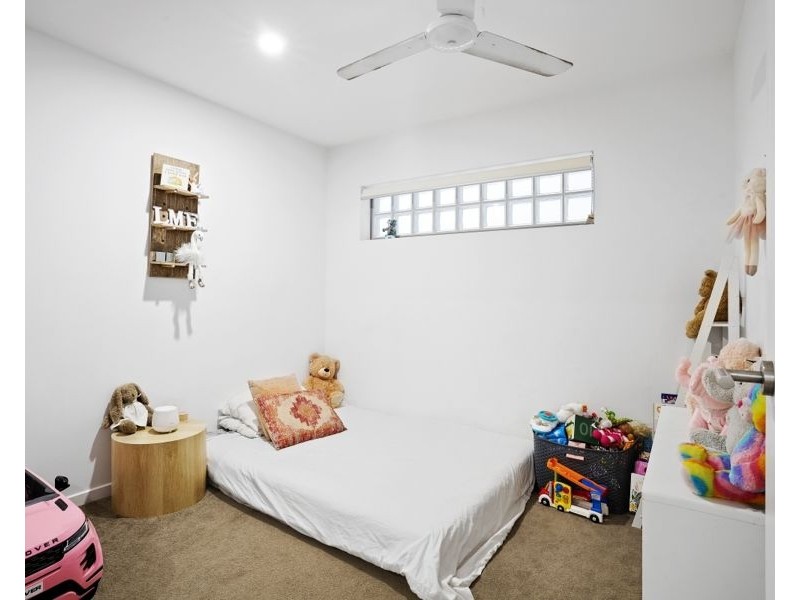 2210/1-7 Waterford Court, Bundall QLD 4217