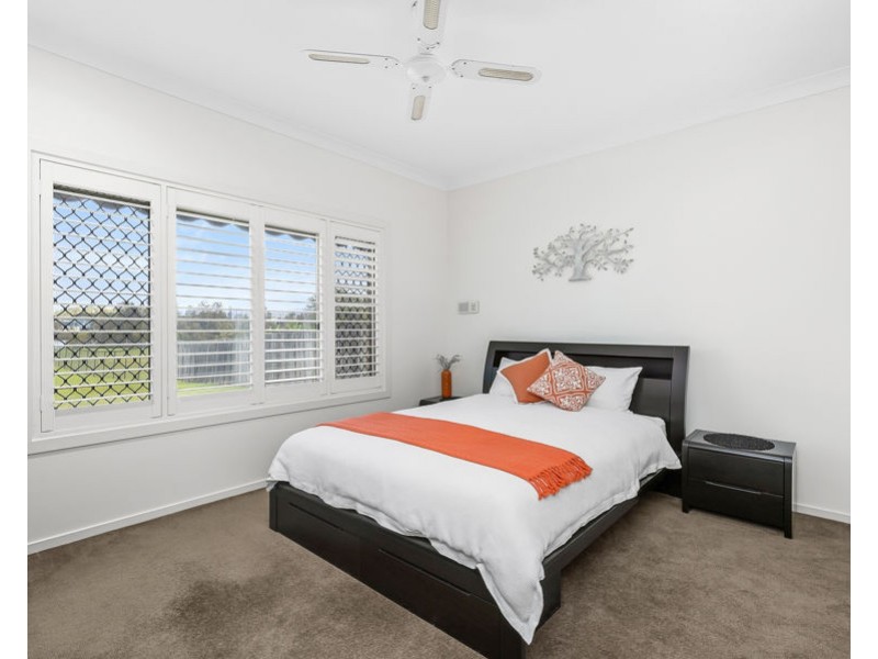 15 Maryland Avenue, Carrara QLD 4211