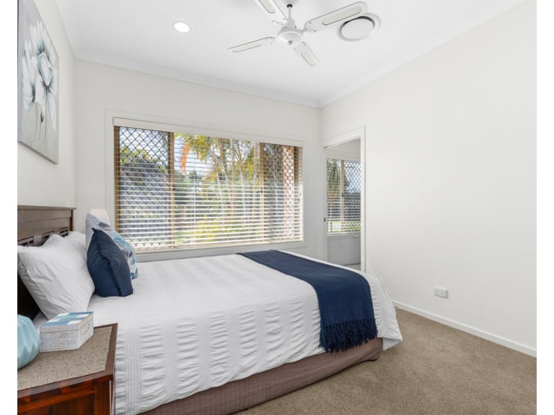 15 Maryland Avenue, Carrara QLD 4211