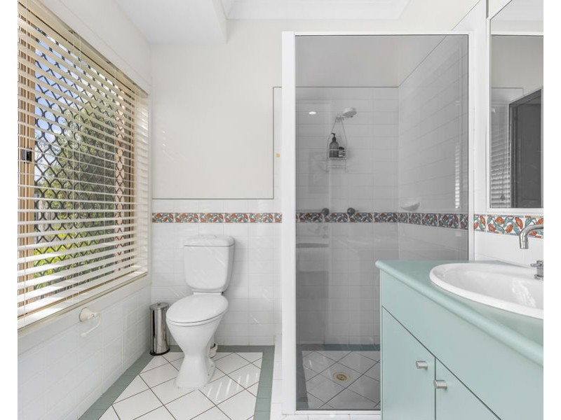 15 Maryland Avenue, Carrara QLD 4211