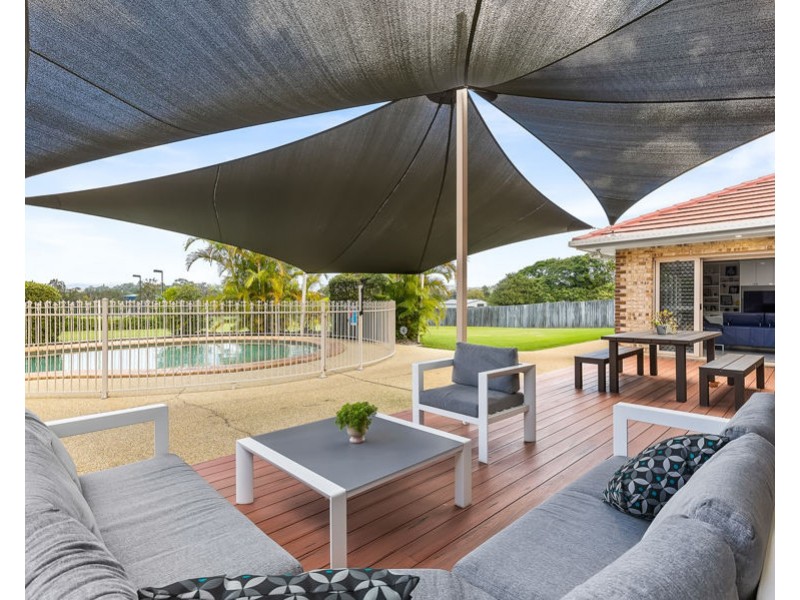 15 Maryland Avenue, Carrara QLD 4211