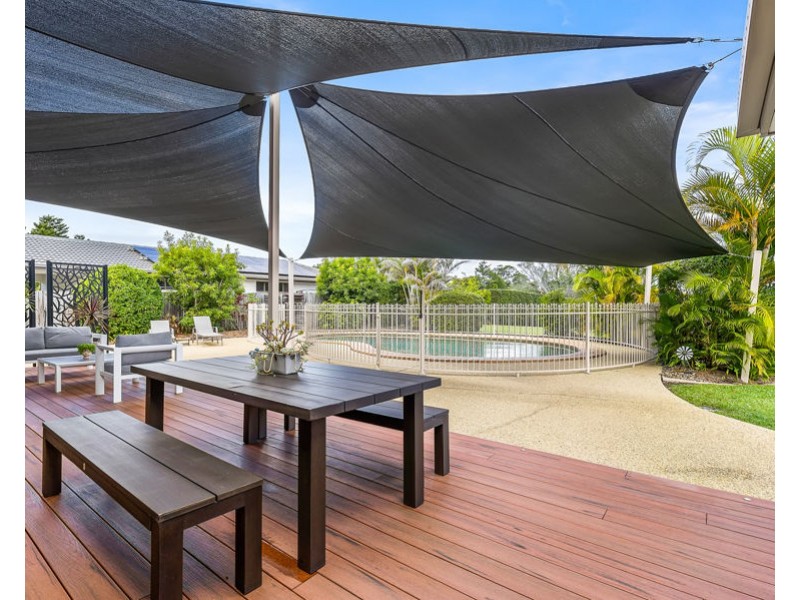 15 Maryland Avenue, Carrara QLD 4211